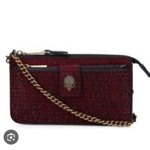 NOT SELLING!!!! 
I M LOOKING FOR TO BUY THIS PURSE!!!